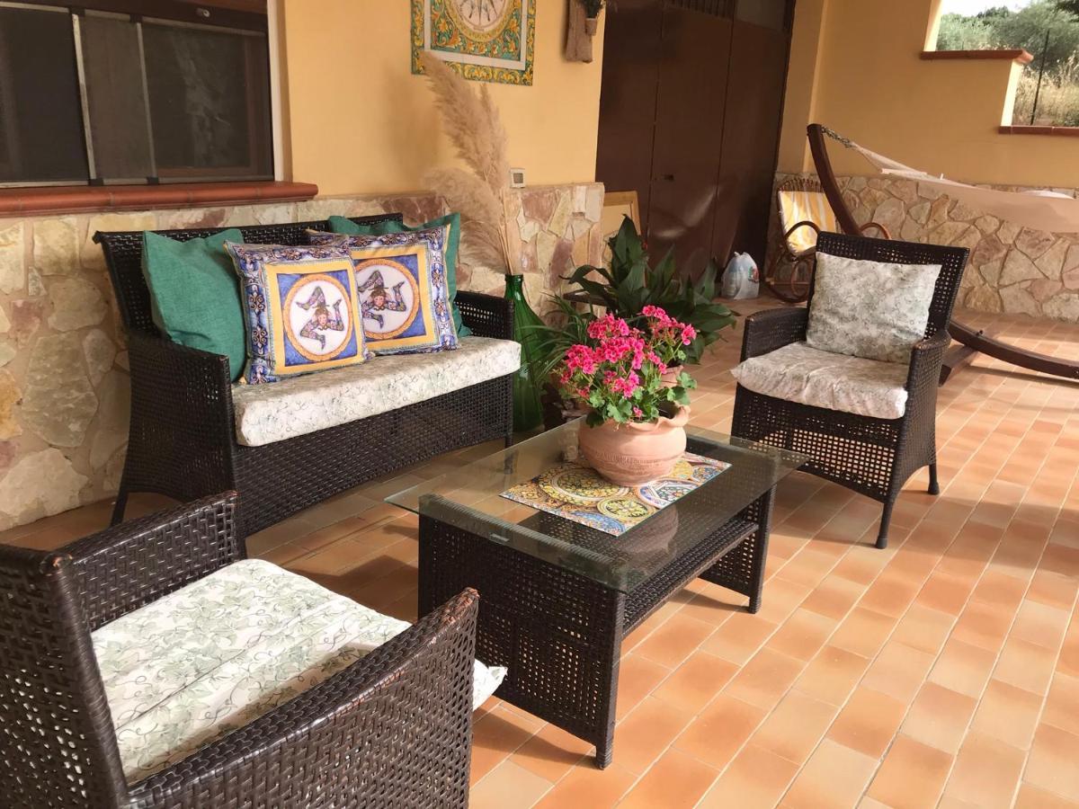 Villa Priolo Ciminna エクステリア 写真